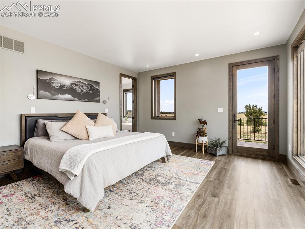 Beulah, Colorado, 81023, United States, 5 Bedrooms Bedrooms, ,5 BathroomsBathrooms,Residential,Active,1922547