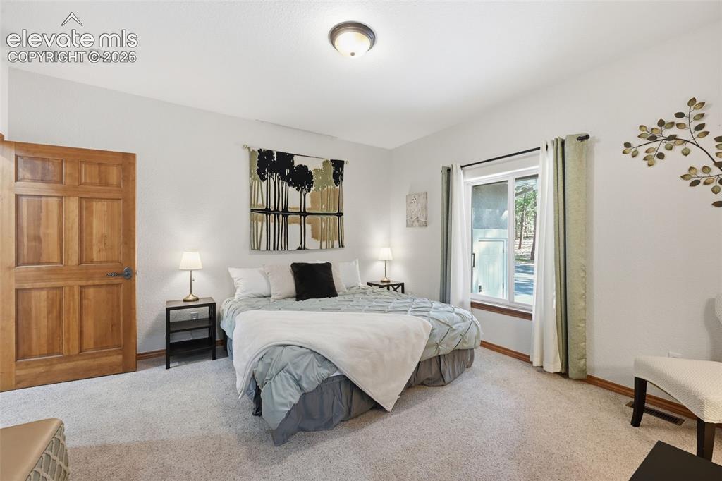 Colorado Springs, Colorado, 80908, United States, 6 Bedrooms Bedrooms, ,5 BathroomsBathrooms,Residential,Active,2045782