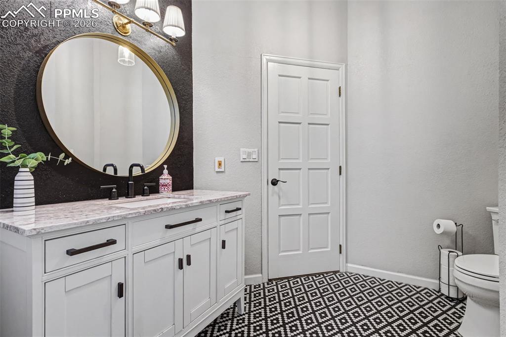 Colorado Springs, Colorado, 80906, United States, 5 Bedrooms Bedrooms, ,5 BathroomsBathrooms,Residential,Active,2014958