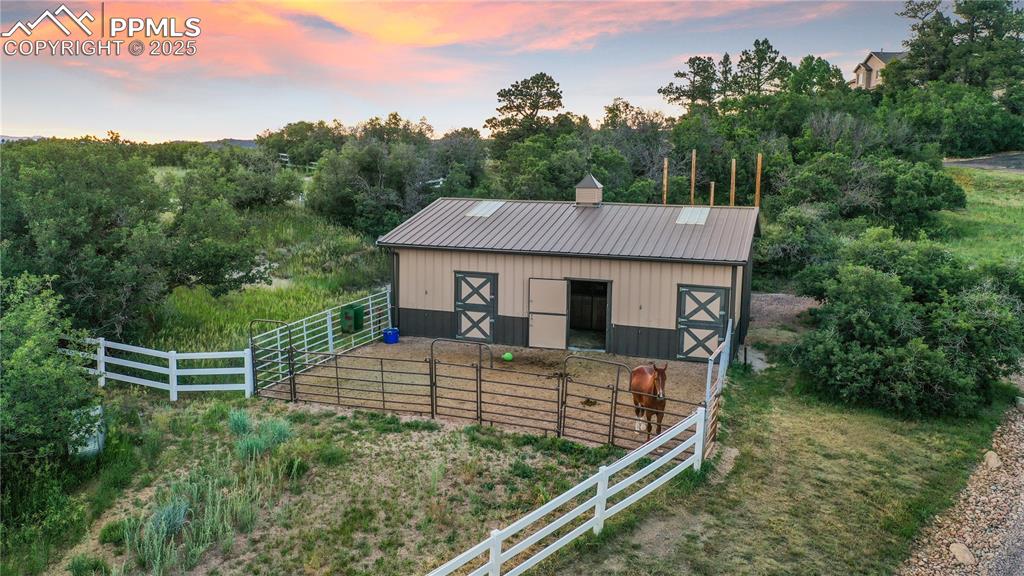 Colorado Springs, Colorado, 80908, United States, 5 Bedrooms Bedrooms, ,5 BathroomsBathrooms,Residential,Active,1954015