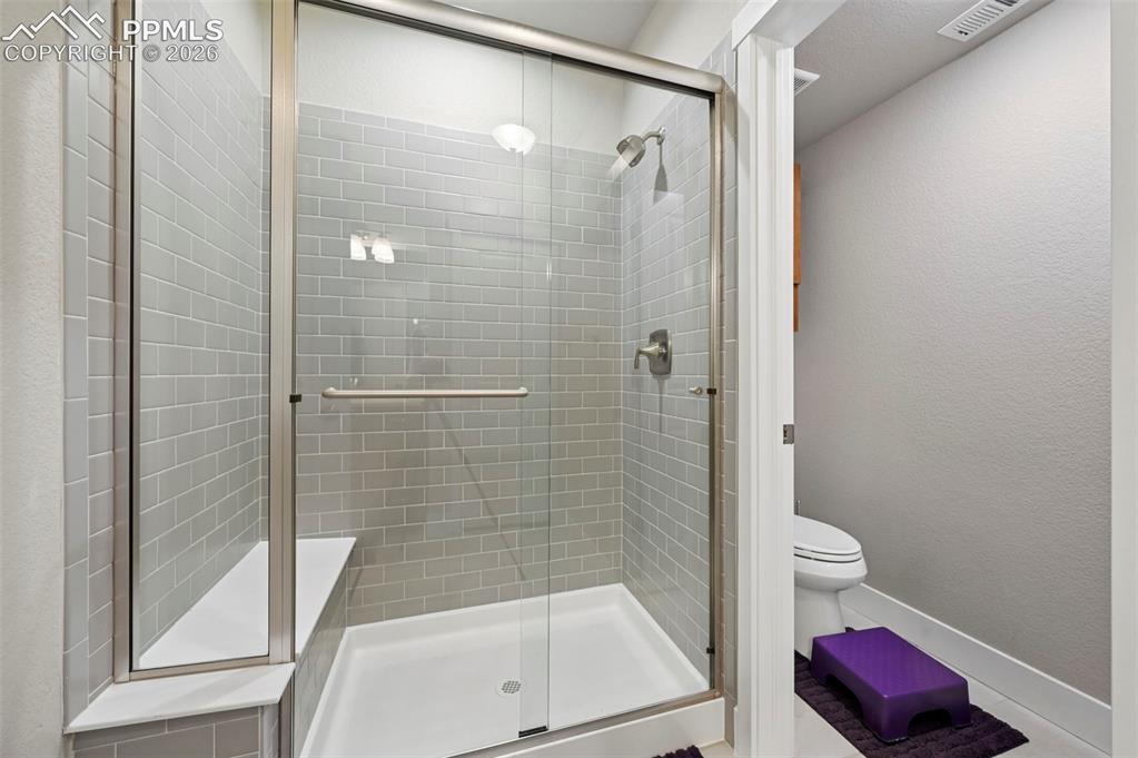 Colorado Springs, Colorado, 80921, United States, 5 Bedrooms Bedrooms, ,5 BathroomsBathrooms,Residential,Active,2044584