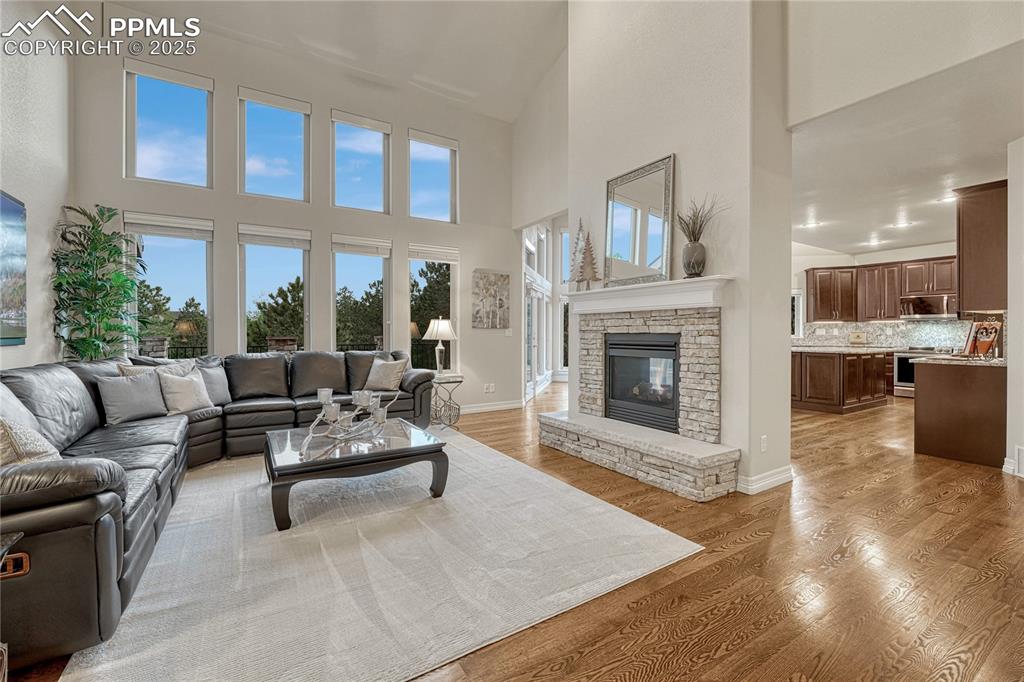 Colorado Springs, Colorado, 80908, United States, ,5 BathroomsBathrooms,Residential,Active,1831816