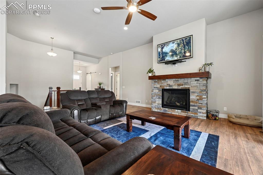 Colorado Springs, Colorado, 80921, United States, 5 Bedrooms Bedrooms, ,5 BathroomsBathrooms,Residential,Active,2044584