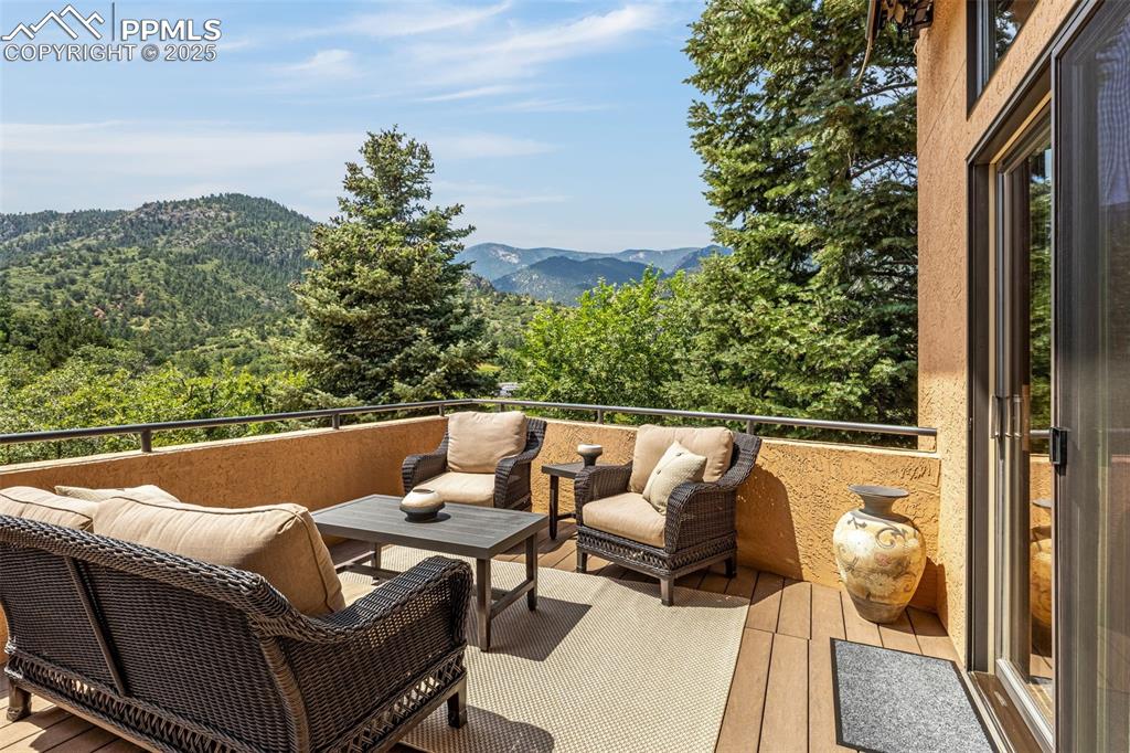 Manitou Springs, Colorado, 80829, United States, 5 Bedrooms Bedrooms, ,4 BathroomsBathrooms,Residential,Active,1969783