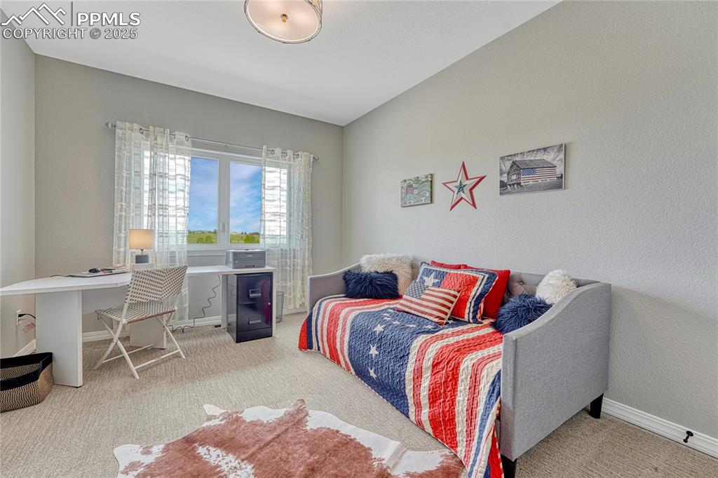 Colorado Springs, Colorado, 80908, United States, 4 Bedrooms Bedrooms, ,4 BathroomsBathrooms,Residential,Active,1992214