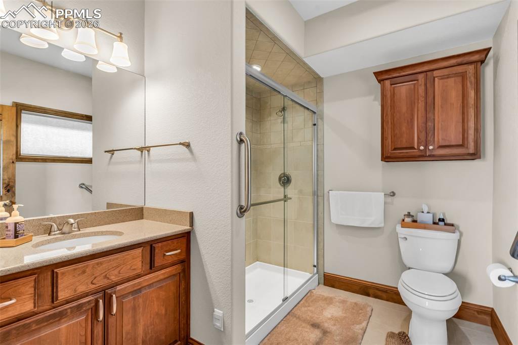 Pueblo, Colorado, 81001, United States, 4 Bedrooms Bedrooms, ,5 BathroomsBathrooms,Residential,Active,2043818
