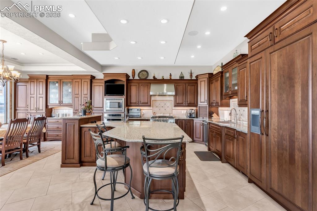 Pueblo, Colorado, 81001, United States, 4 Bedrooms Bedrooms, ,5 BathroomsBathrooms,Residential,Active,2043818