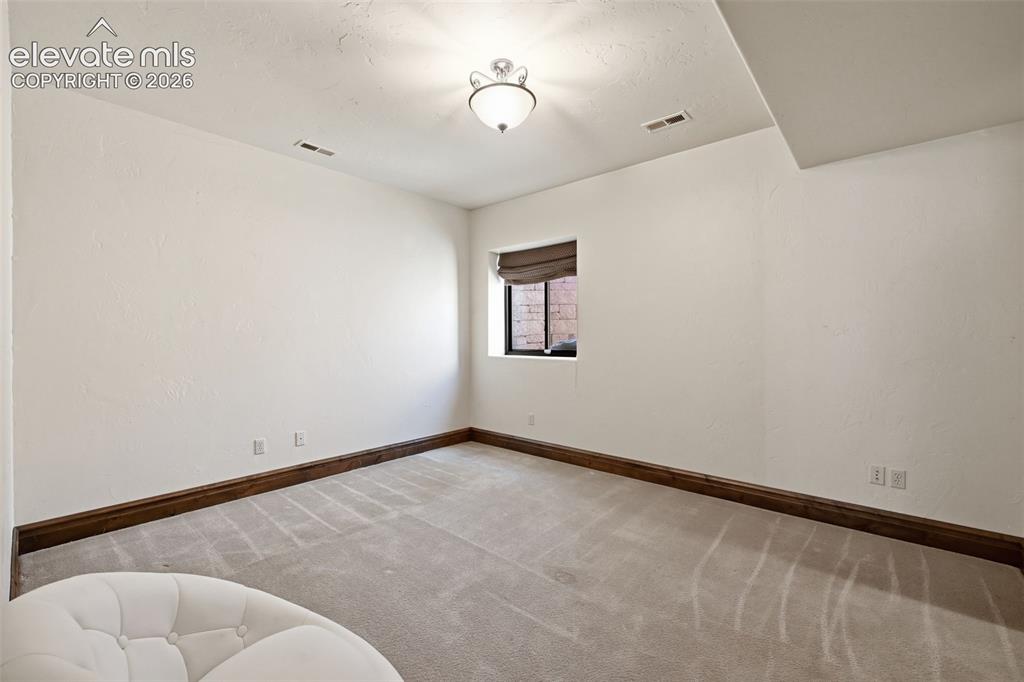 Colorado Springs, Colorado, 80906, United States, 4 Bedrooms Bedrooms, ,6 BathroomsBathrooms,Residential,Active,2043826