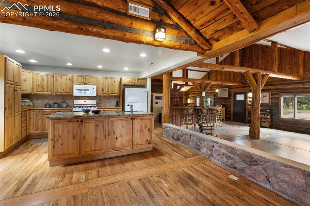 Woodland Park, Colorado, 80863, United States, 2 Bedrooms Bedrooms, ,2 BathroomsBathrooms,Residential,Active,2042677