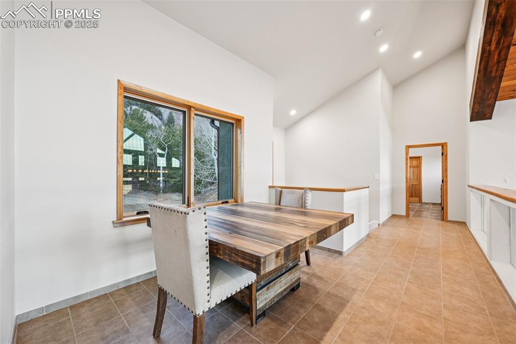 Manitou Springs, Colorado, 80829, United States, 6 Bedrooms Bedrooms, ,6 BathroomsBathrooms,Residential,Active,1997622