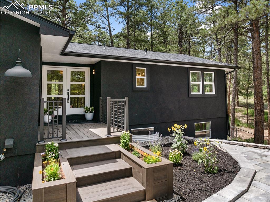 Colorado Springs, Colorado, 80921, United States, 5 Bedrooms Bedrooms, ,4 BathroomsBathrooms,Residential,Active,1992307