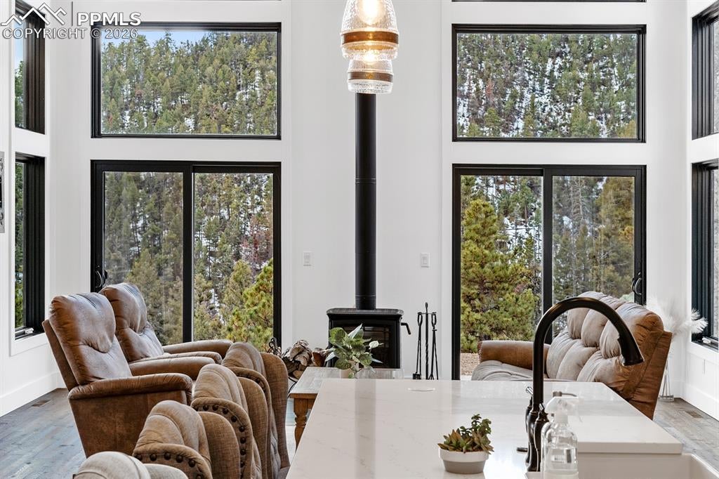 Woodland Park, Colorado, 80863, United States, 4 Bedrooms Bedrooms, ,3 BathroomsBathrooms,Residential,Active,2007934