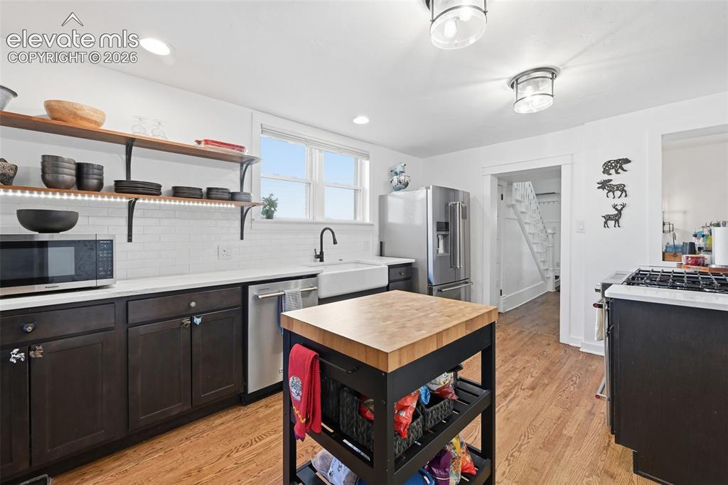 Colorado Springs, Colorado, 80904, United States, 6 Bedrooms Bedrooms, ,6 BathroomsBathrooms,Residential,Active,2045619