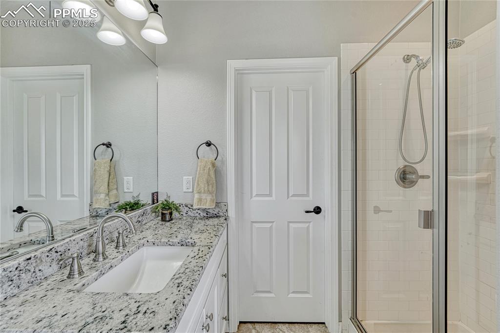 Colorado Springs, Colorado, 80908, United States, 4 Bedrooms Bedrooms, ,4 BathroomsBathrooms,Residential,Active,1992214