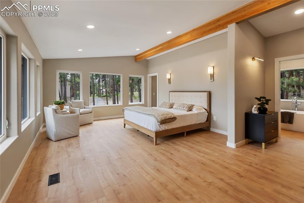 Colorado Springs, Colorado, 80921, United States, 5 Bedrooms Bedrooms, ,4 BathroomsBathrooms,Residential,Active,1992307