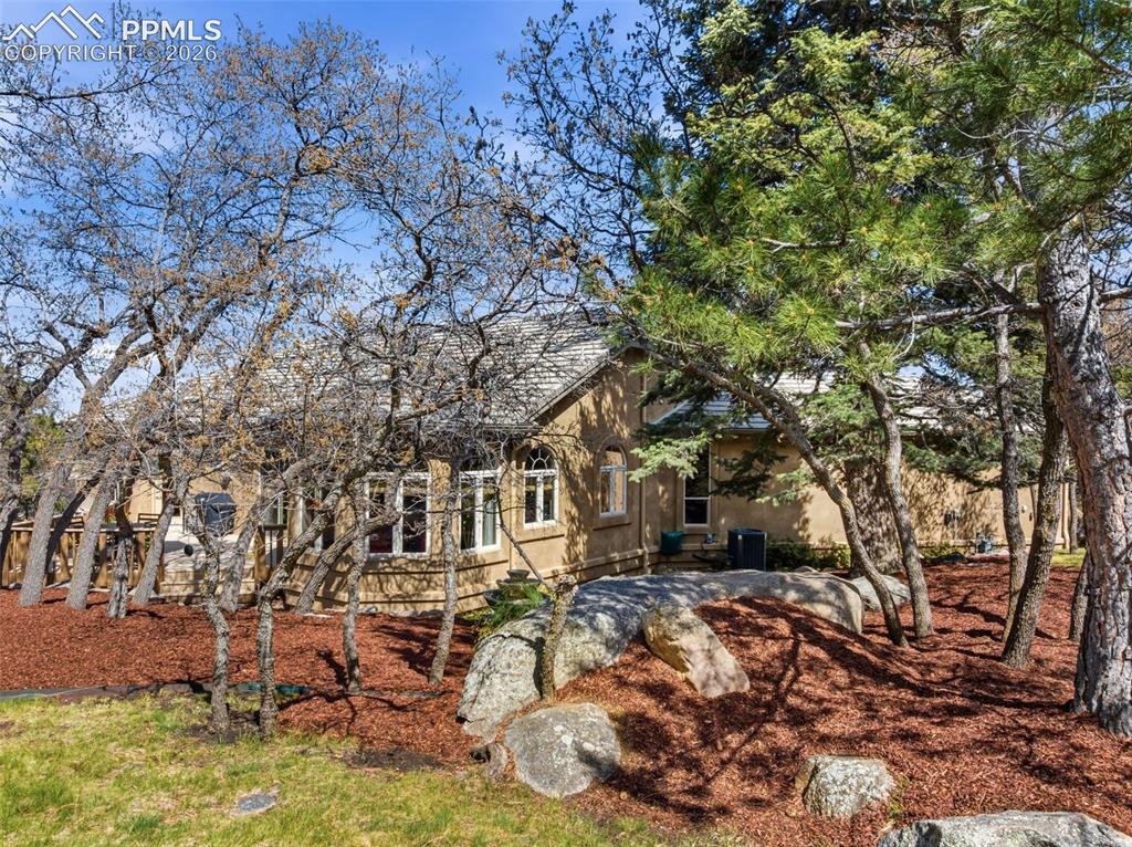 Colorado Springs, Colorado, 80906, United States, 4 Bedrooms Bedrooms, ,3 BathroomsBathrooms,Residential,Active,2045402