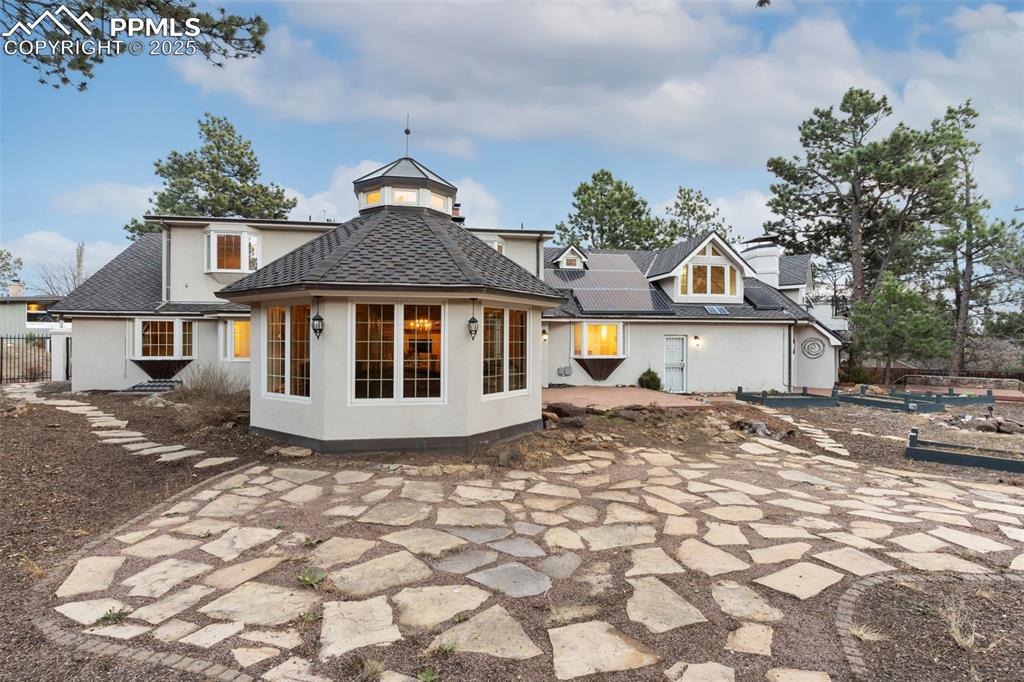 Colorado Springs, Colorado, 80906, United States, 5 Bedrooms Bedrooms, ,5 BathroomsBathrooms,Residential,Active,1998601