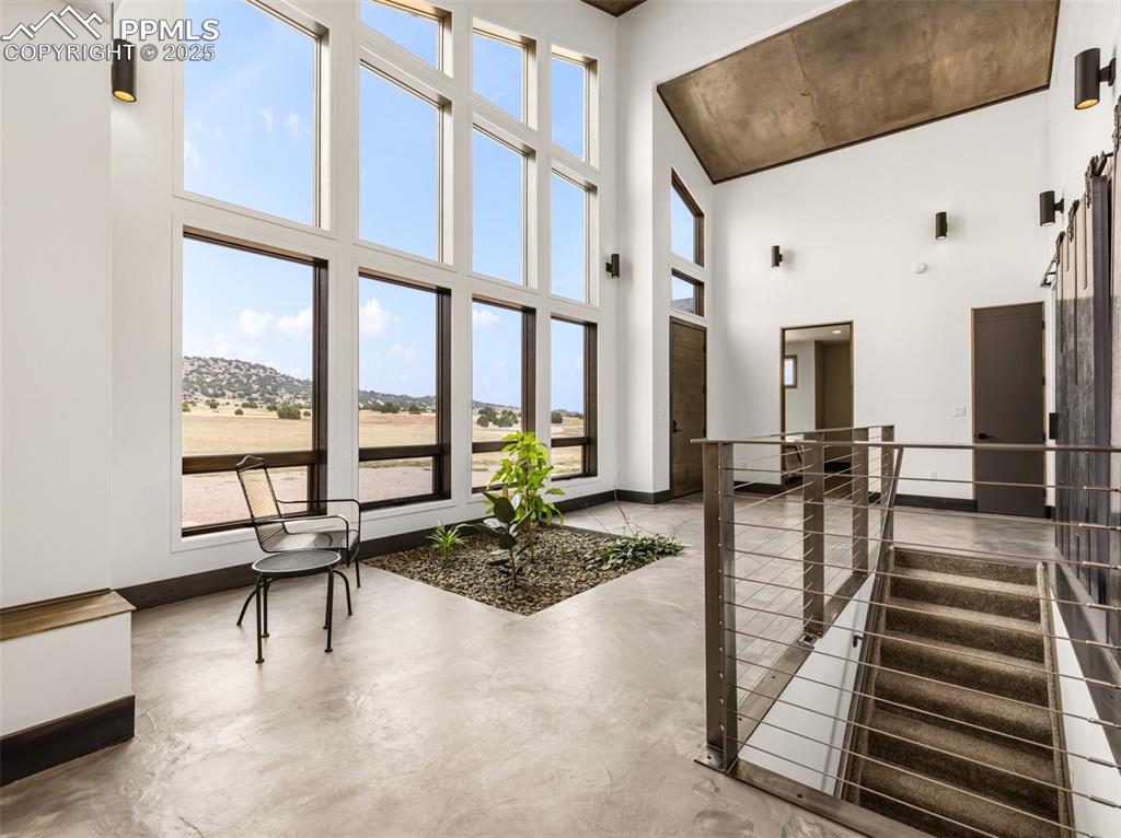 Beulah, Colorado, 81023, United States, 5 Bedrooms Bedrooms, ,5 BathroomsBathrooms,Residential,Active,1922547