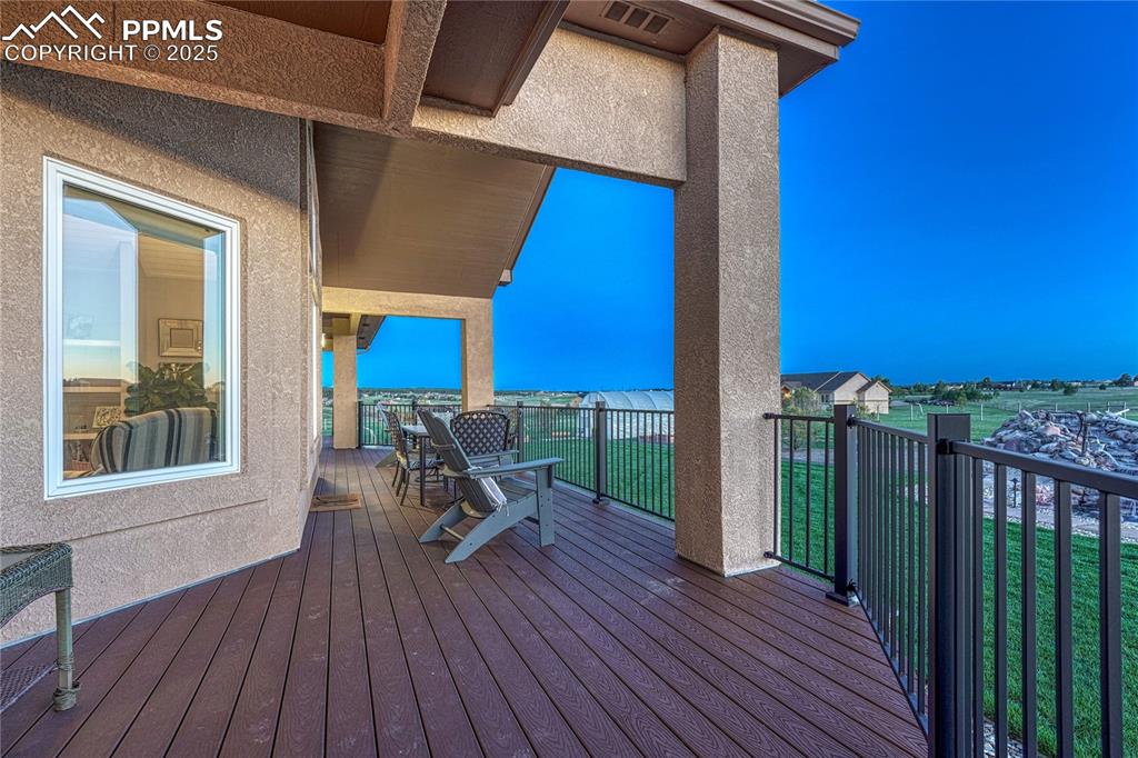 Colorado Springs, Colorado, 80908, United States, 4 Bedrooms Bedrooms, ,4 BathroomsBathrooms,Residential,Active,1992214