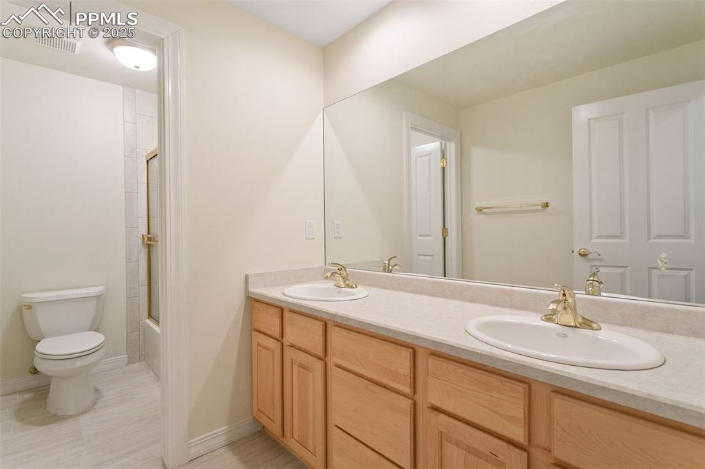 Monument, Colorado, 80132, United States, 4 Bedrooms Bedrooms, ,4 BathroomsBathrooms,Residential,Active,1992213