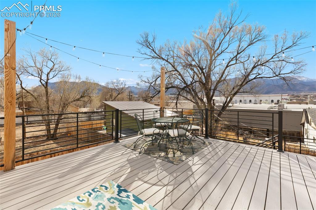 Colorado Springs, Colorado, 80903, United States, 2 Bedrooms Bedrooms, ,2 BathroomsBathrooms,Residential,Active,2045029