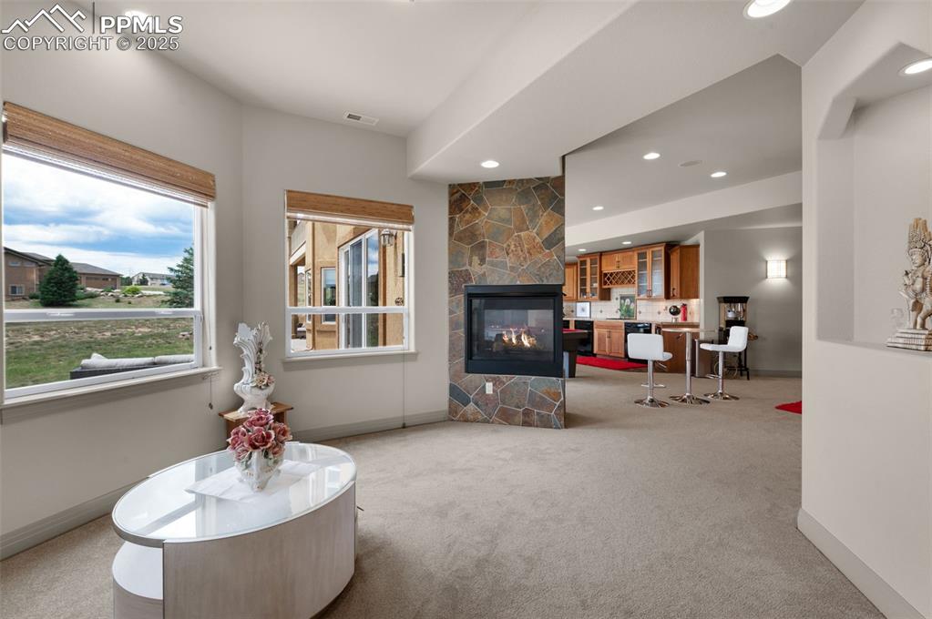 Monument, Colorado, 80132, United States, 5 Bedrooms Bedrooms, ,7 BathroomsBathrooms,Residential,Contingent,1992225