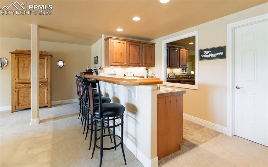 Colorado Springs, Colorado, 80918, United States, 5 Bedrooms Bedrooms, ,4 BathroomsBathrooms,Residential,Active,1909664