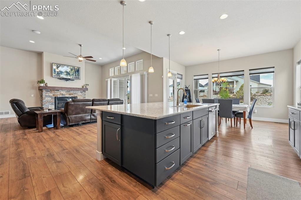 Colorado Springs, Colorado, 80921, United States, 5 Bedrooms Bedrooms, ,5 BathroomsBathrooms,Residential,Active,2044584