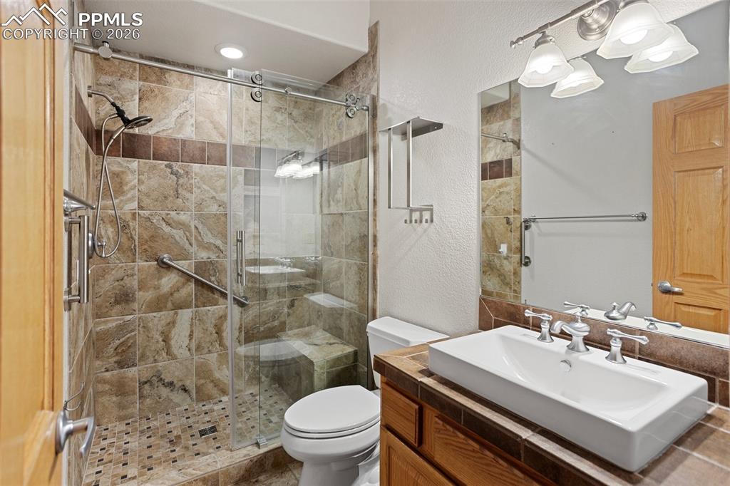 Colorado Springs, Colorado, 80908, United States, 5 Bedrooms Bedrooms, ,4 BathroomsBathrooms,Residential,Active,2008925