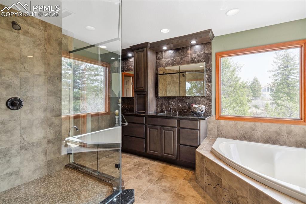 Monument, Colorado, 80132, United States, 5 Bedrooms Bedrooms, ,5 BathroomsBathrooms,Residential,Active,1788543