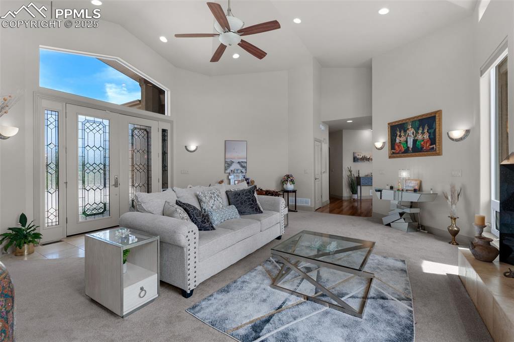 Monument, Colorado, 80132, United States, 5 Bedrooms Bedrooms, ,7 BathroomsBathrooms,Residential,Contingent,1992225