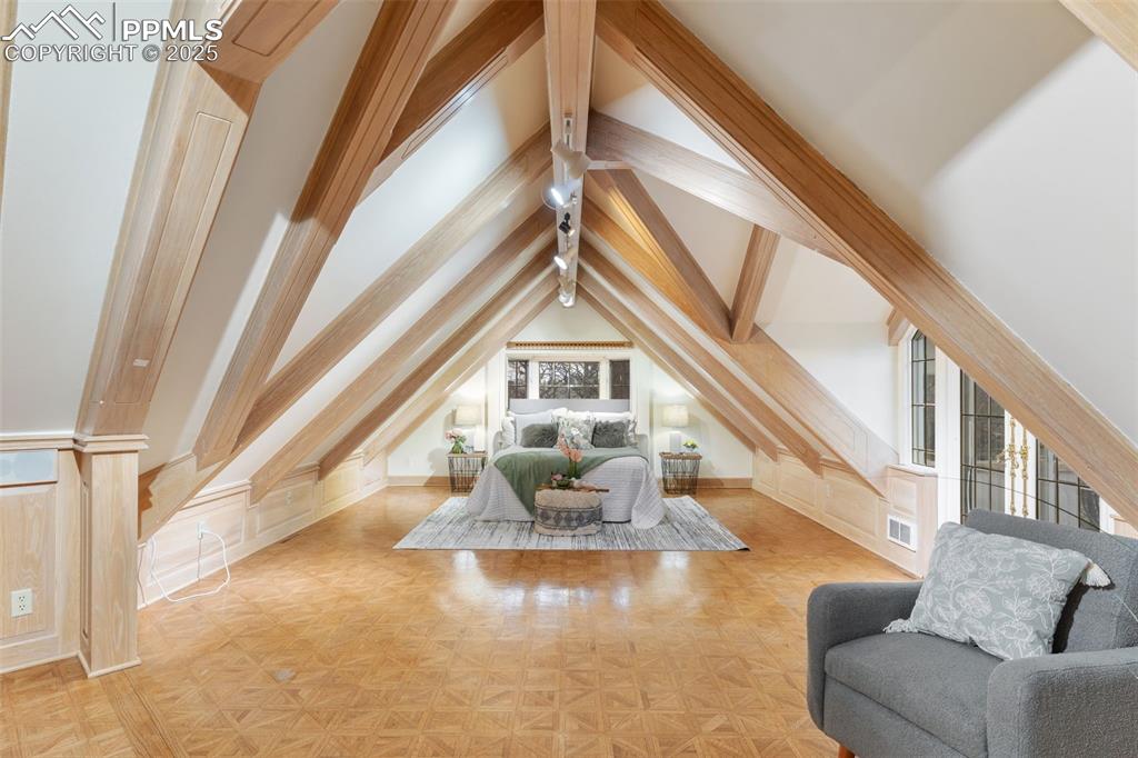 Colorado Springs, Colorado, 80906, United States, 5 Bedrooms Bedrooms, ,5 BathroomsBathrooms,Residential,Active,1998601