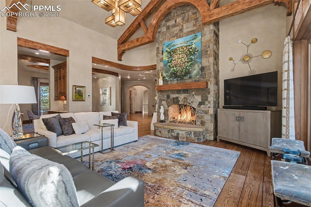 Colorado Springs, Colorado, 80906, United States, 5 Bedrooms Bedrooms, ,7 BathroomsBathrooms,Residential,Active,2017120