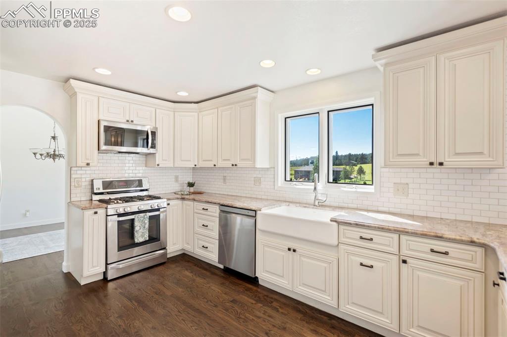 Monument, Colorado, 80132, United States, 4 Bedrooms Bedrooms, ,4 BathroomsBathrooms,Residential,Active,1992310