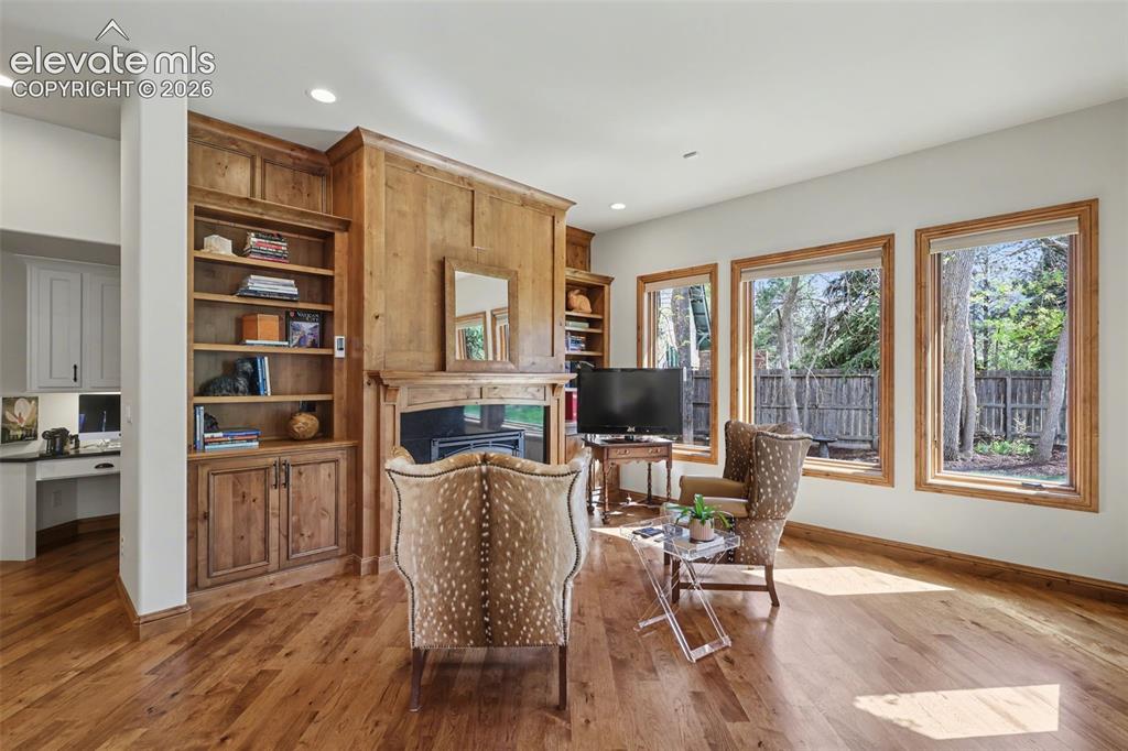 Colorado Springs, Colorado, 80906, United States, 2 Bedrooms Bedrooms, ,3 BathroomsBathrooms,Residential,Active,2045744