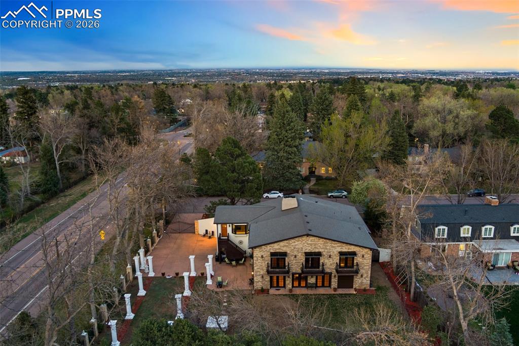 Colorado Springs, Colorado, 80906, United States, 5 Bedrooms Bedrooms, ,6 BathroomsBathrooms,Residential,Active,2014578