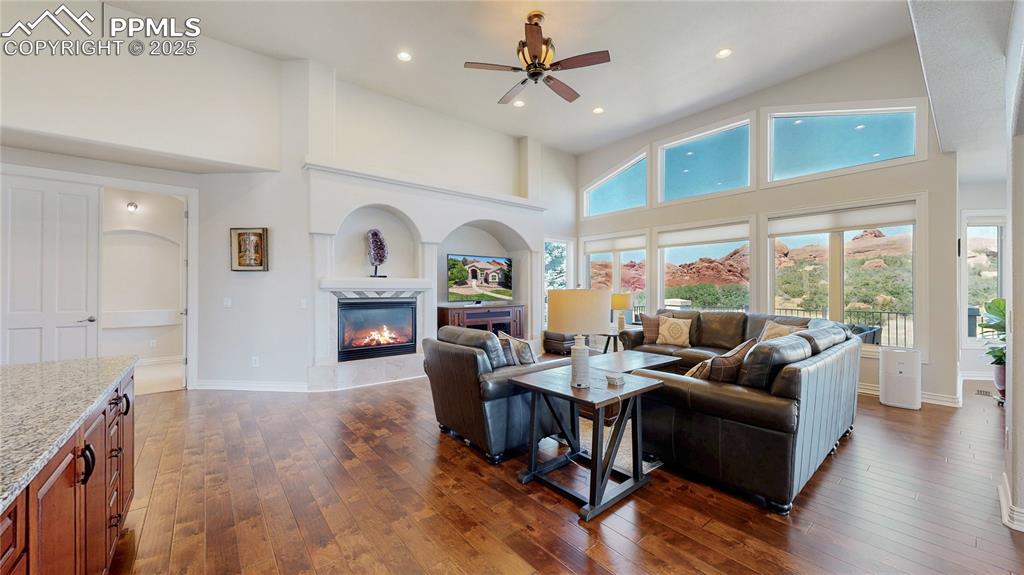 Littleton, Colorado, 80125, United States, 5 Bedrooms Bedrooms, ,4 BathroomsBathrooms,Residential,Active,1927660