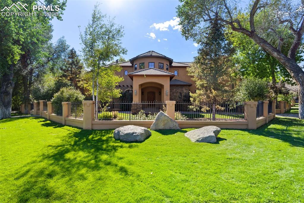Colorado Springs, Colorado, 80906, United States, 5 Bedrooms Bedrooms, ,8 BathroomsBathrooms,Residential,Active,1992319