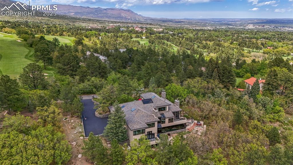 Colorado Springs, Colorado, 80906, United States, ,6 BathroomsBathrooms,Residential,Active,1823998