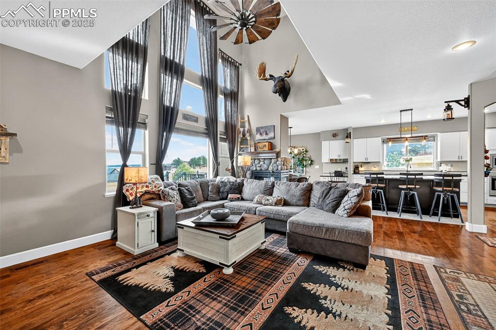 Monument, Colorado, 80132, United States, 5 Bedrooms Bedrooms, ,4 BathroomsBathrooms,Residential,Active,1990665