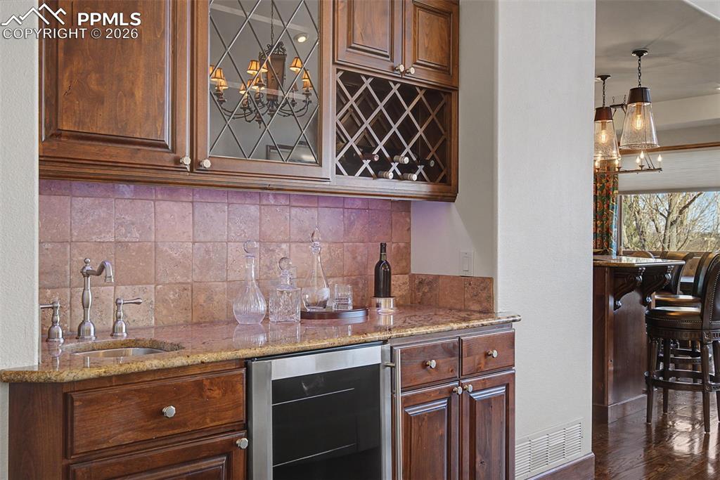 Colorado Springs, Colorado, 80906, United States, 4 Bedrooms Bedrooms, ,4 BathroomsBathrooms,Residential,Active,2016680