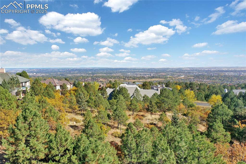 Colorado Springs, Colorado, 80906, United States, 3 Bedrooms Bedrooms, ,4 BathroomsBathrooms,Residential,Active,1998591