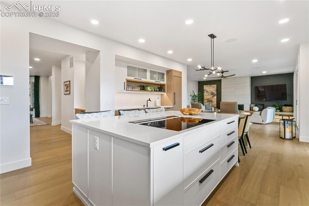 Monument, Colorado, 80132, United States, 6 Bedrooms Bedrooms, ,8 BathroomsBathrooms,Residential,Active,2033701