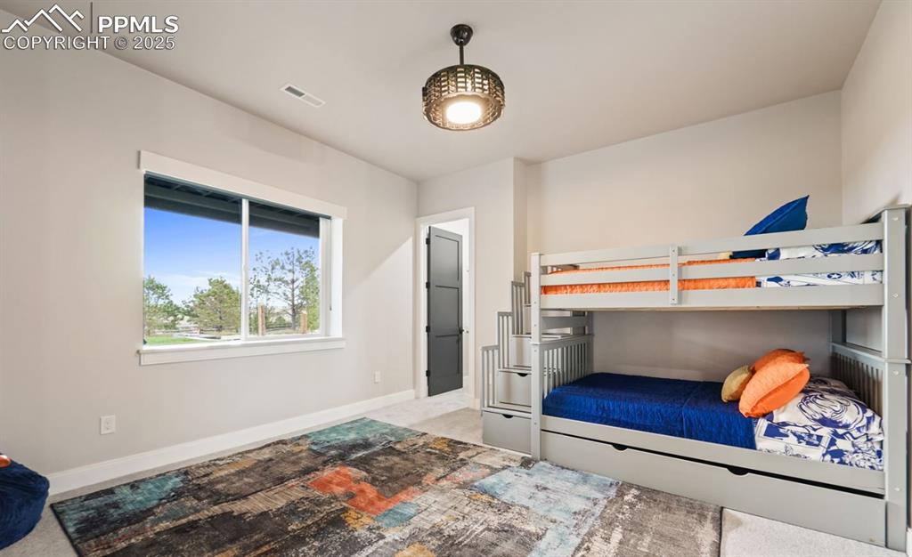 Colorado Springs, Colorado, 80908, United States, 5 Bedrooms Bedrooms, ,6 BathroomsBathrooms,Residential,Active,1936163