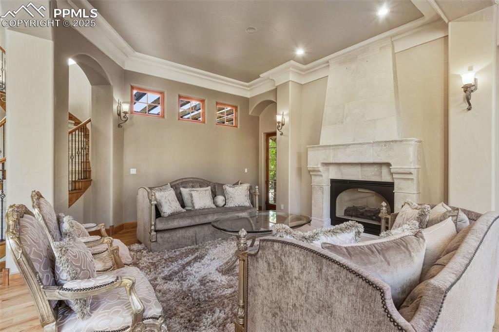 Colorado Springs, Colorado, 80906, United States, 5 Bedrooms Bedrooms, ,8 BathroomsBathrooms,Residential,Active,1992319