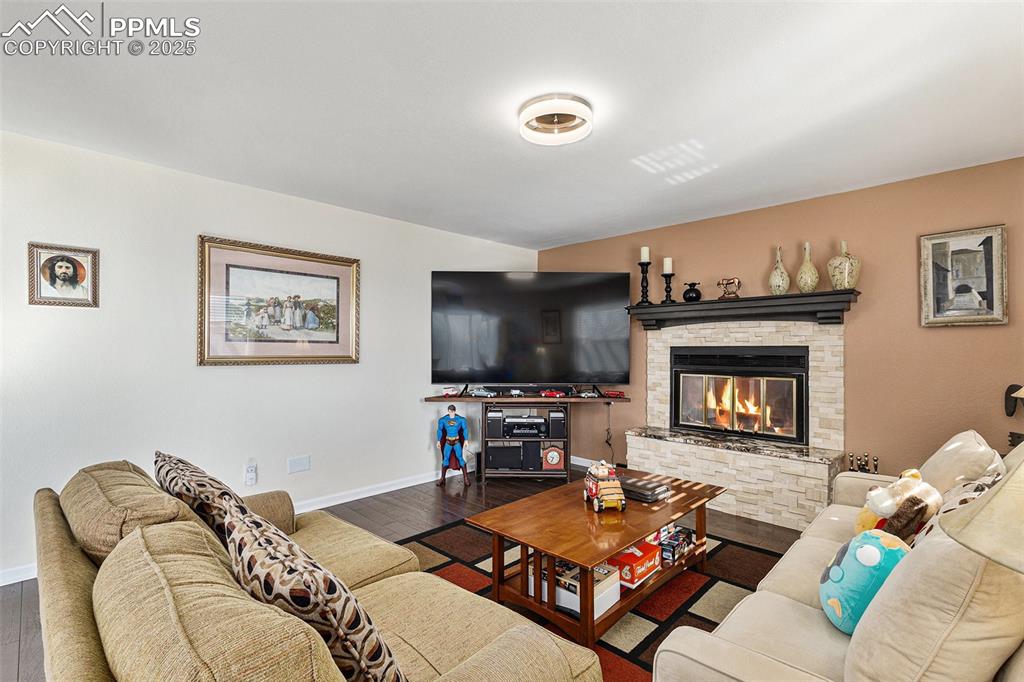 Monument, Colorado, 80132, United States, 5 Bedrooms Bedrooms, ,4 BathroomsBathrooms,Residential,Active,1941350