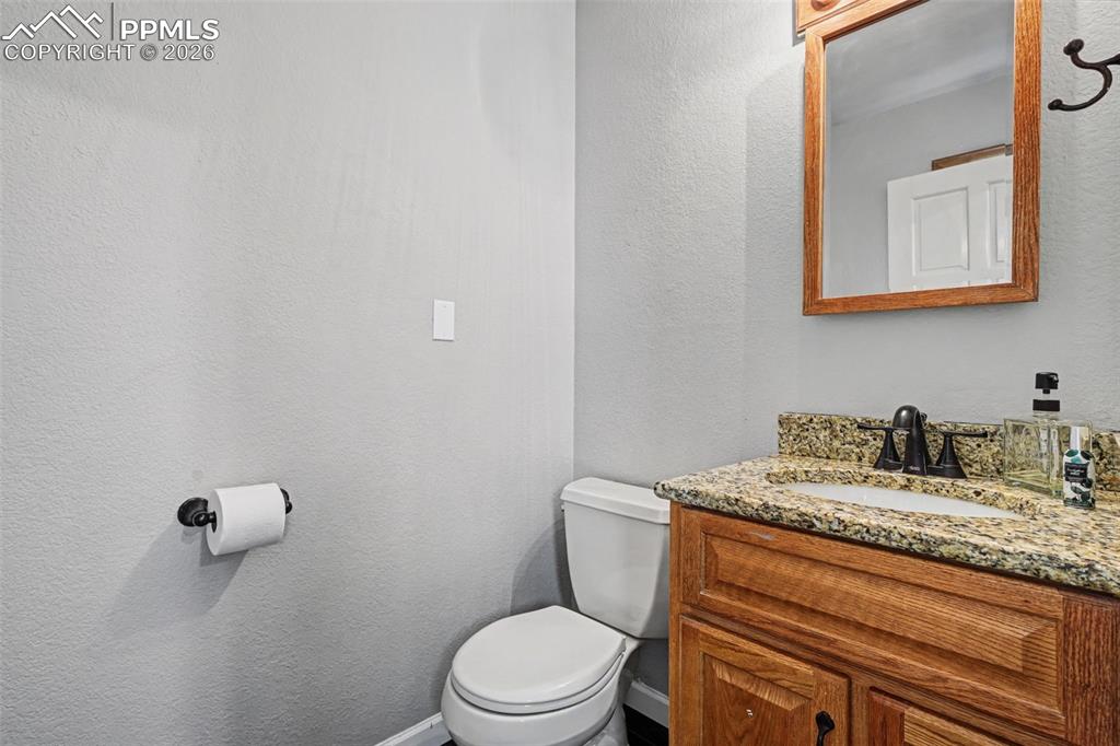 Colorado Springs, Colorado, 80906, United States, 5 Bedrooms Bedrooms, ,5 BathroomsBathrooms,Residential,Active,2014958