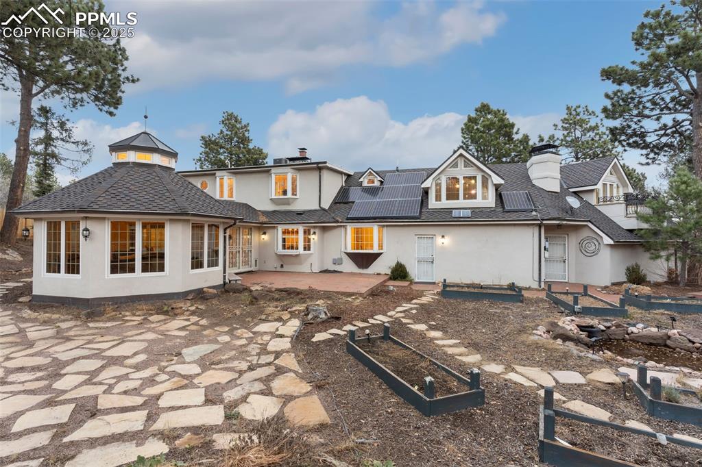 Colorado Springs, Colorado, 80906, United States, 5 Bedrooms Bedrooms, ,5 BathroomsBathrooms,Residential,Active,1998601