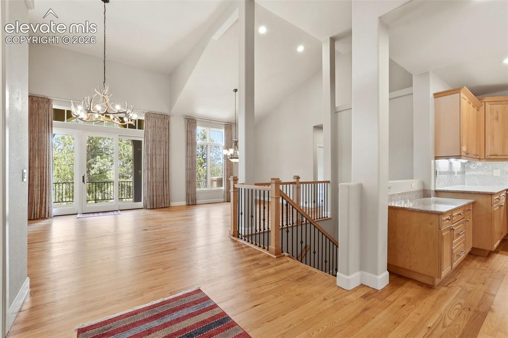 Colorado Springs, Colorado, 80906, United States, 2 Bedrooms Bedrooms, ,4 BathroomsBathrooms,Residential,Active,2052139