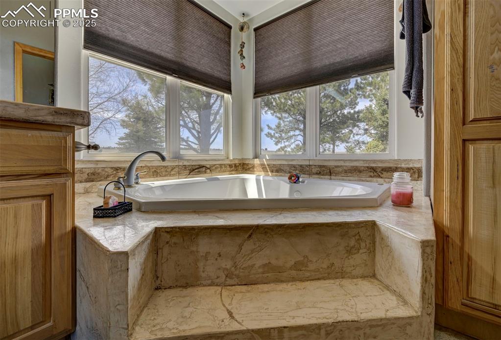 Elizabeth, Colorado, 80107, United States, ,3 BathroomsBathrooms,Residential,Active,1764884